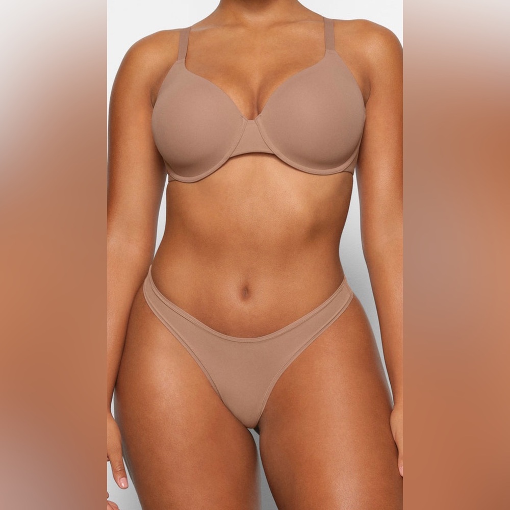 SKIMS Fits Everybody T-Shirt Bra 34D NWT Sienna Color - Picture 8 of 10